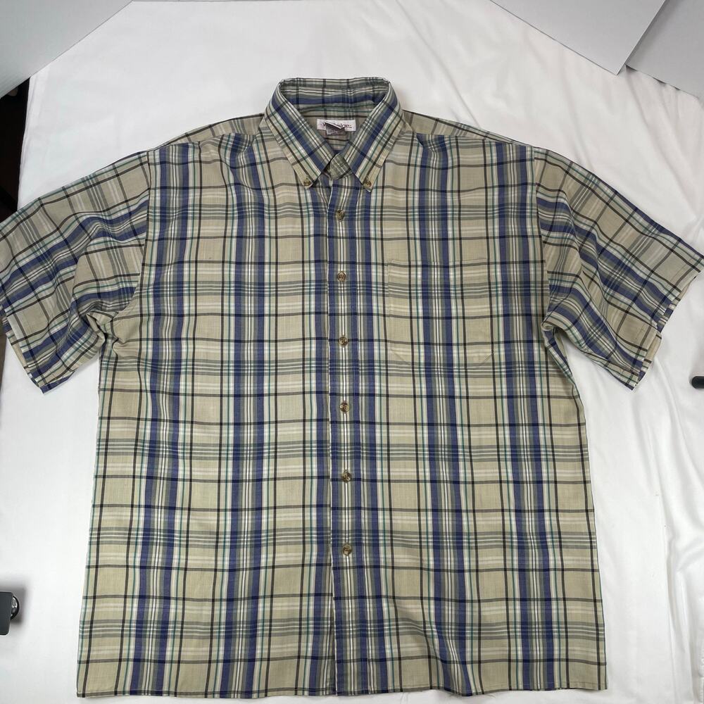 Windridge Vintage Men's Large Plaid Button Down Shirt Short Sleeve Tan Blue